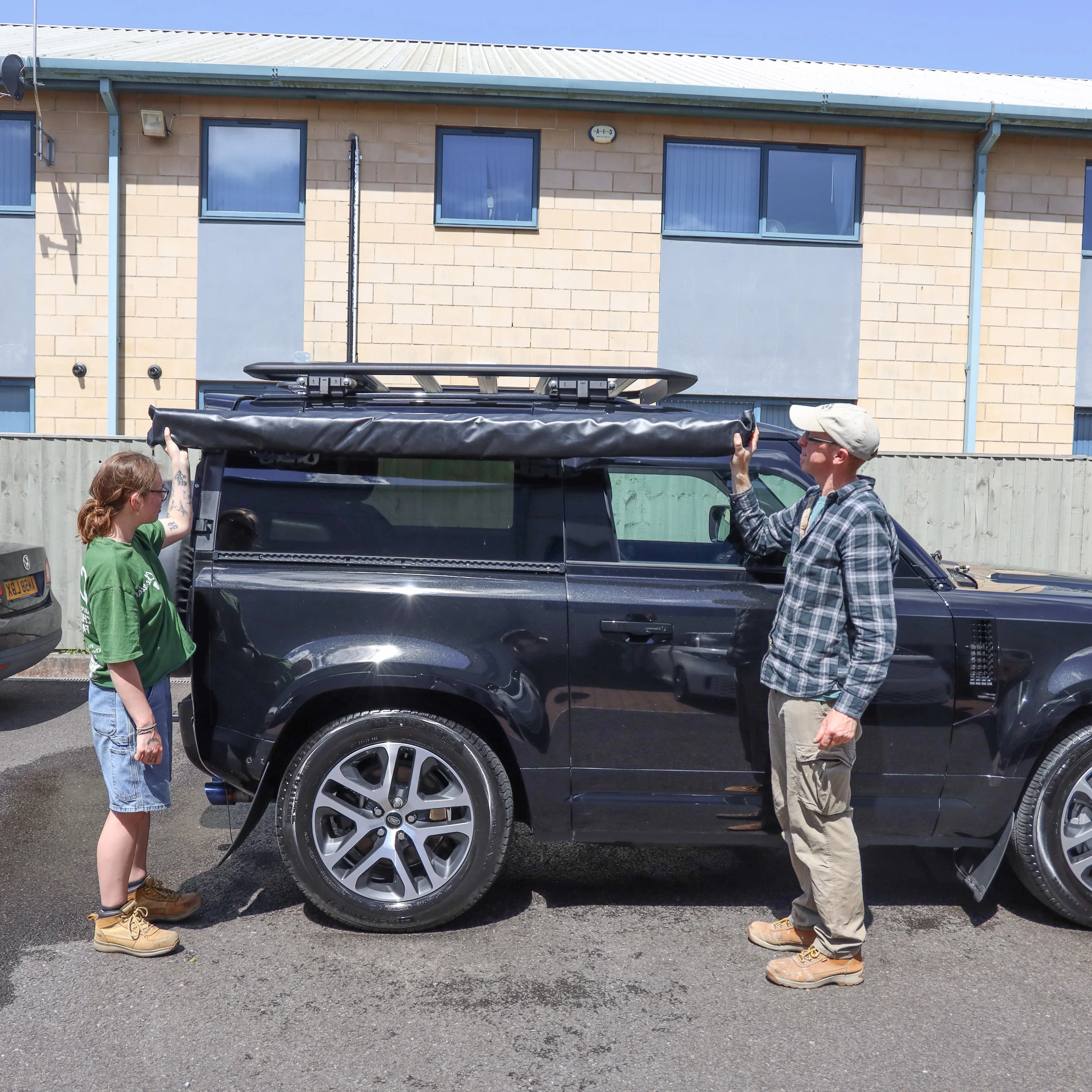 Easy Fit Awning Mounting Kit for Expedition Roof Rack for Land Rover Defender L663 90 - Right - Image 3