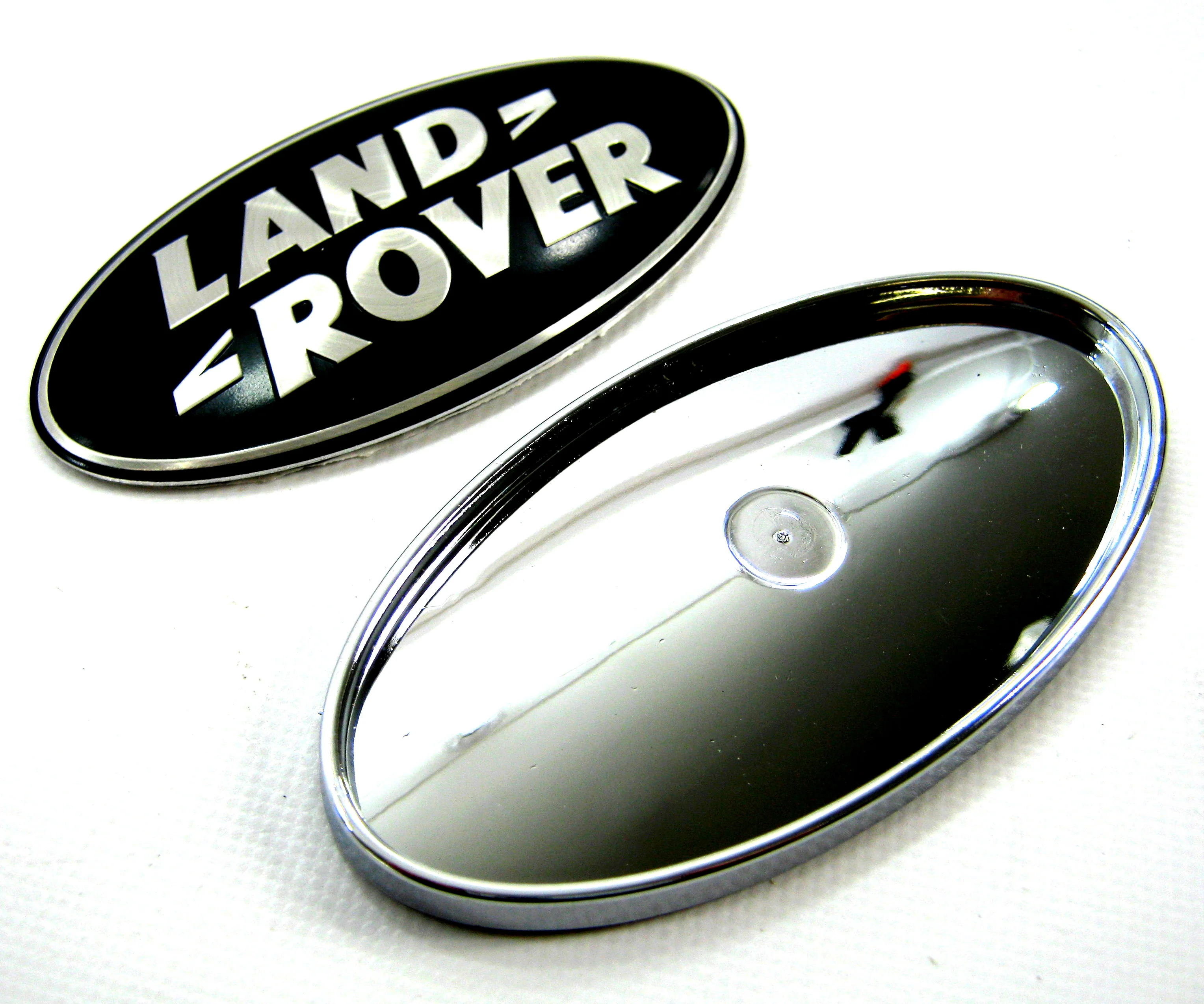 Black & Silver Badge on Chrome Plinth for Range Rover Sport L320 - Image 6