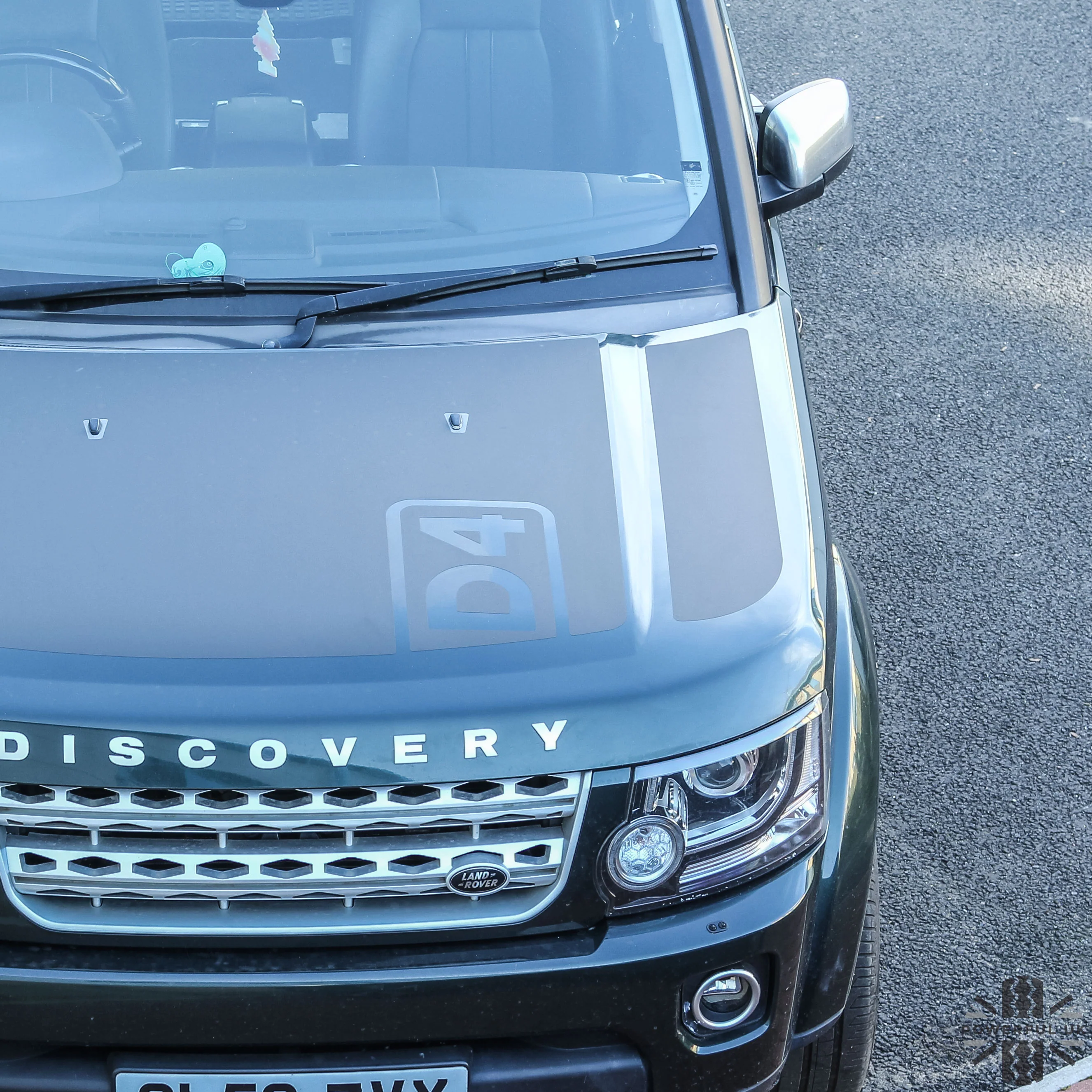 Bonnet Side Panel Decals - Large Type for Land Rover Discovery 3&4 - Image 2