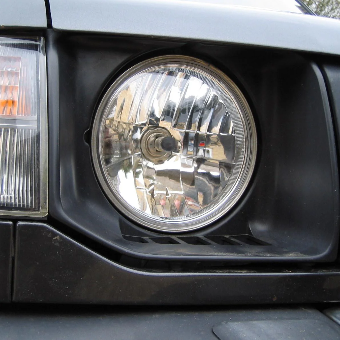 Crystal Headlight Conversion Mitsubishi Pajero Upgrade (Pair) - RHD - Image 2