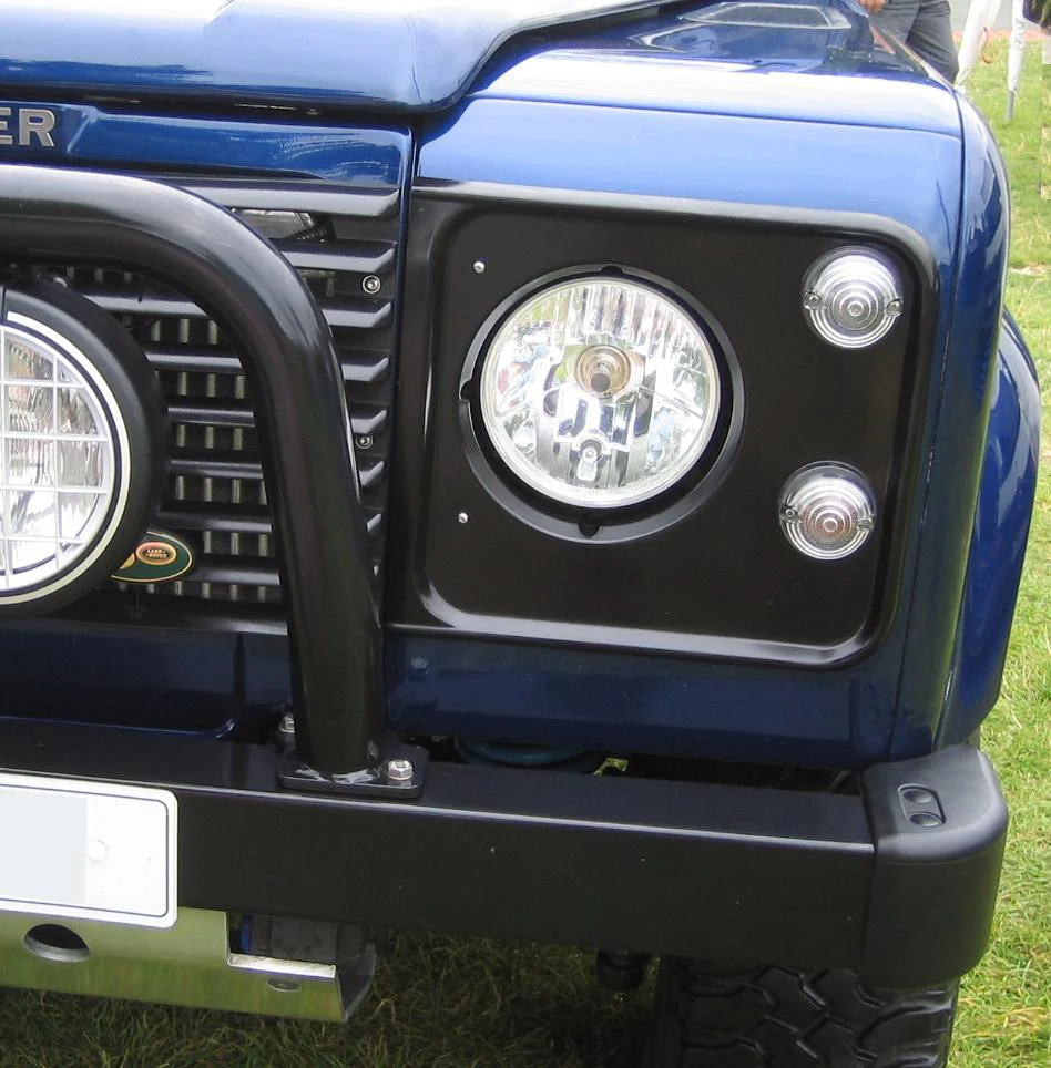 Full Headlight H4 Halogen Crystal RHD upgrade kit for Land Rover Defender - Image 2