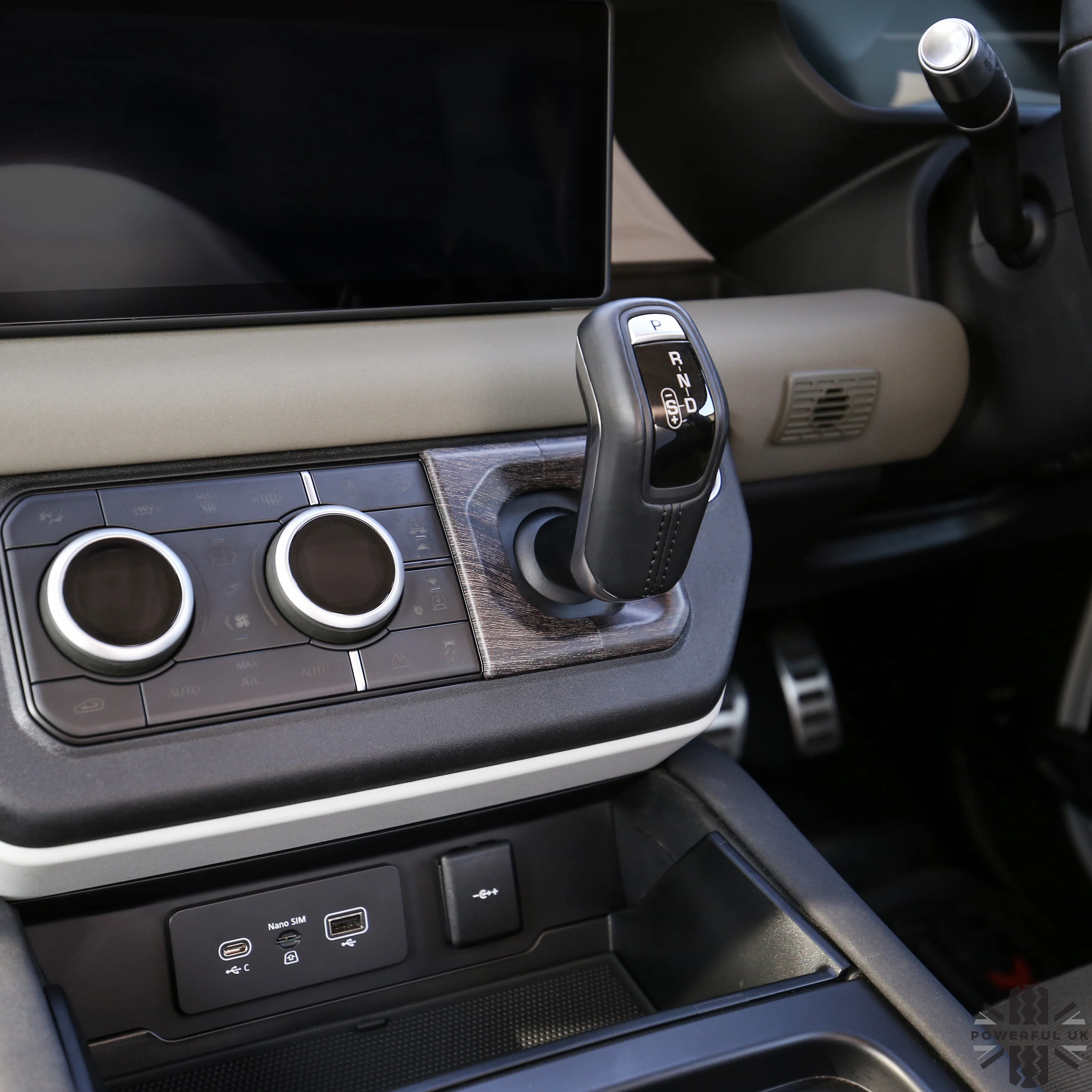 Gear Selector Surround Trim - Oak Wood - for Land Rover Defender L663 - Image 4