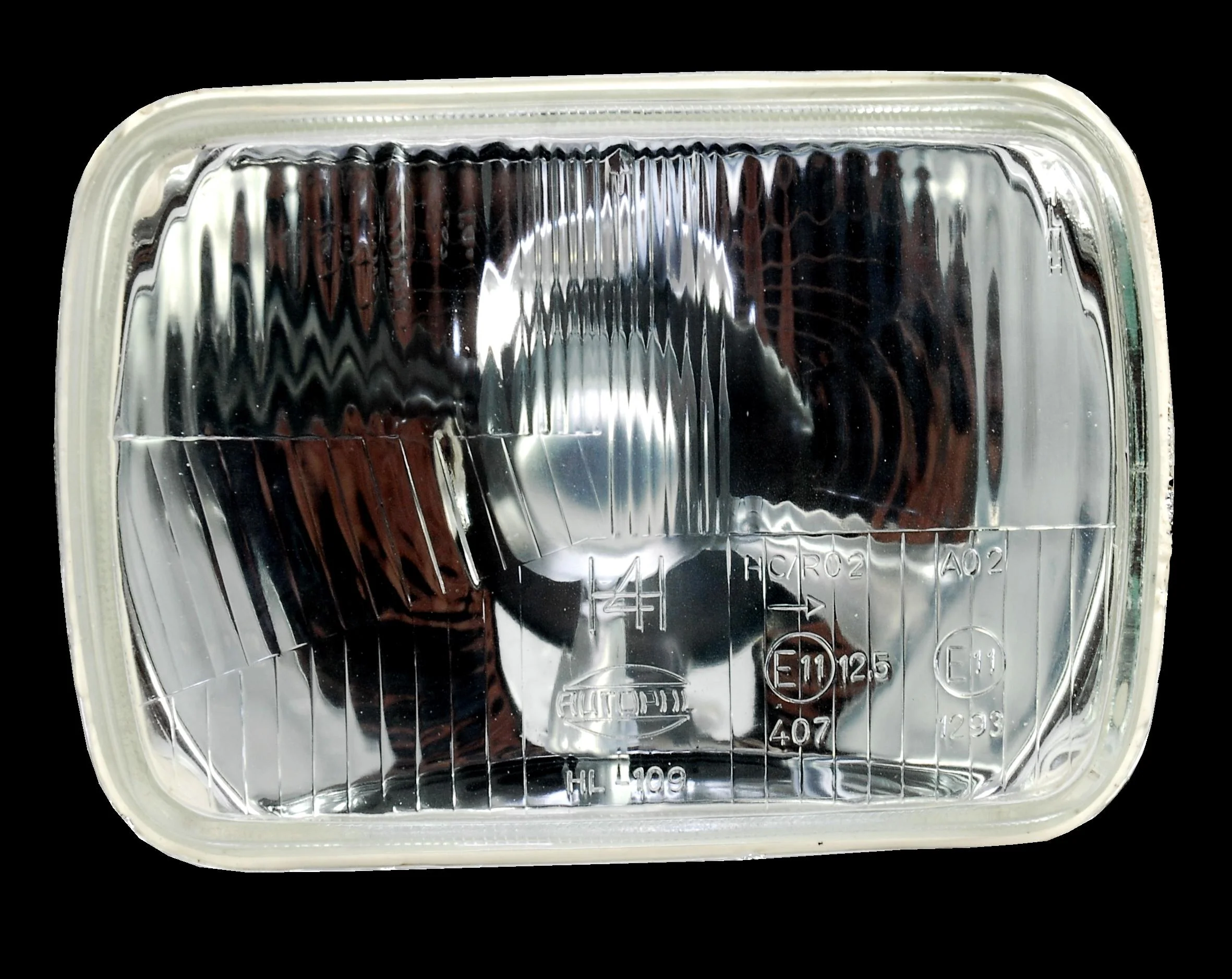 Halogen Headlight Daihatsu Fourtrak - Each - RHD