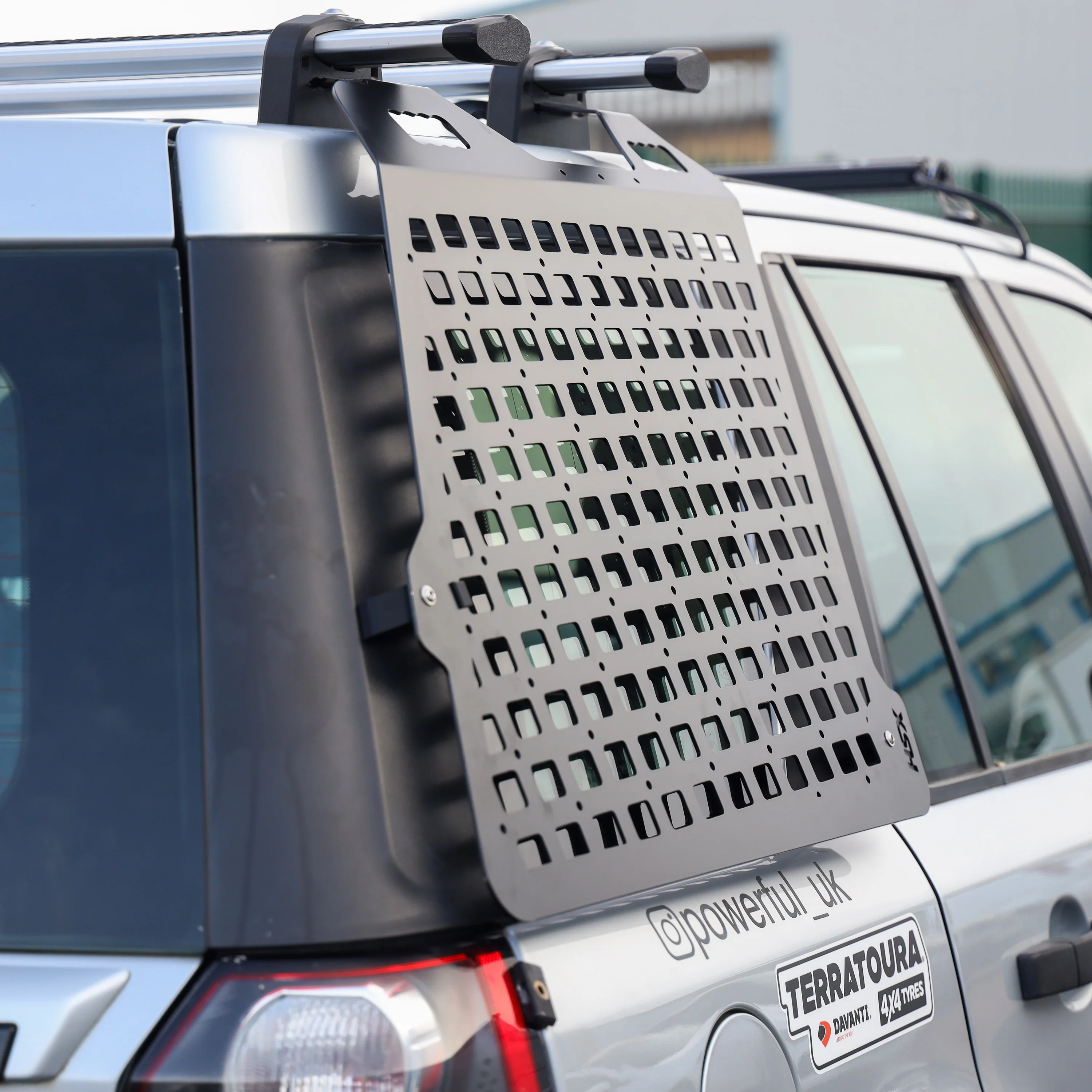 Molle Plate Kit for Land Rover Freelander 2 - Right - Image 6
