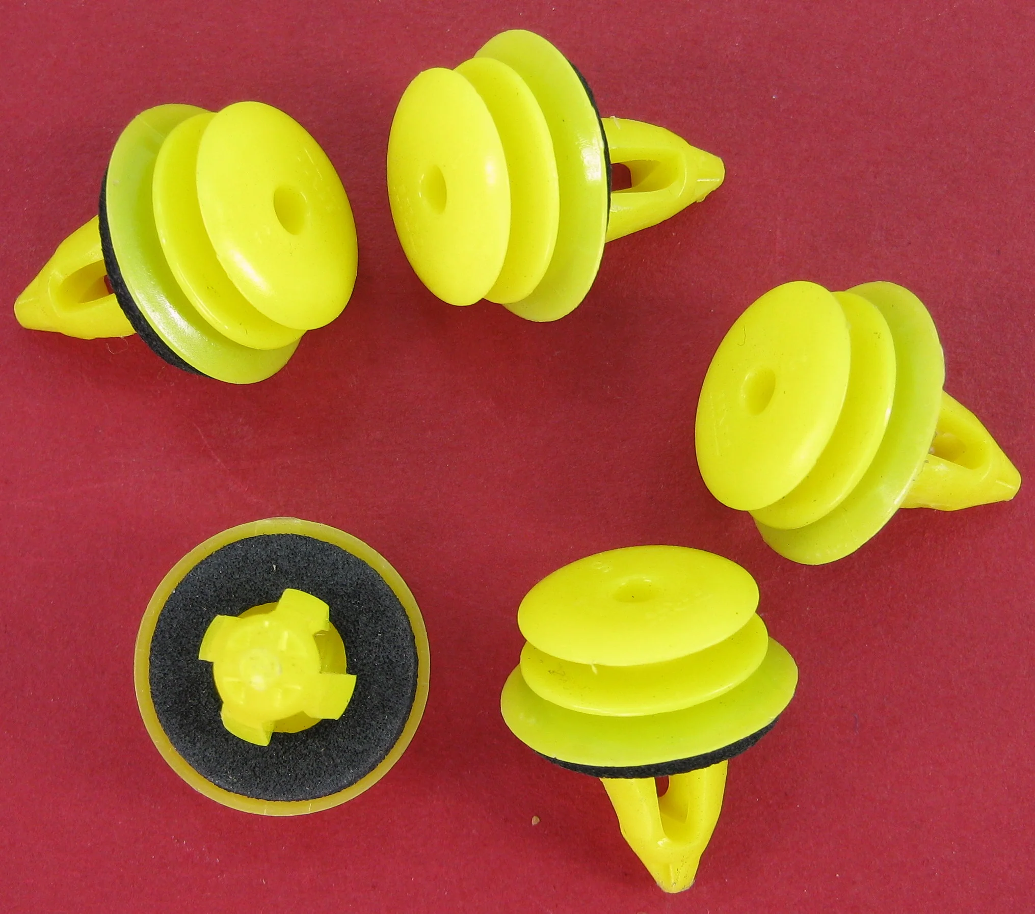 Plastic Door Card Panel Trim Clips x 5 for Range Rover L322 - Image 4