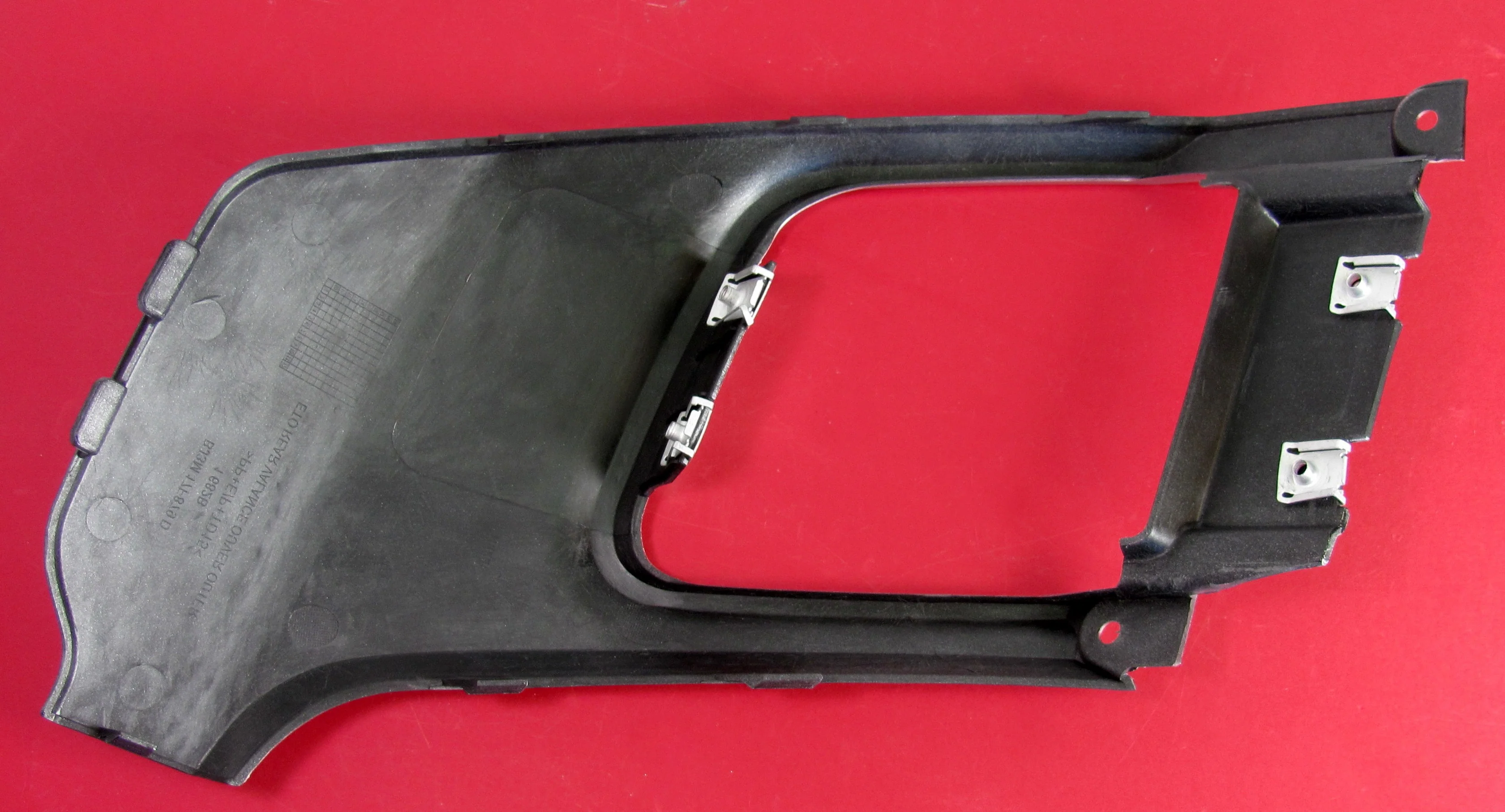 Rear Bumper Plastic Exhaust Trim for Range Rover Evoque L538 Dynamic - Silver- LH - Image 3