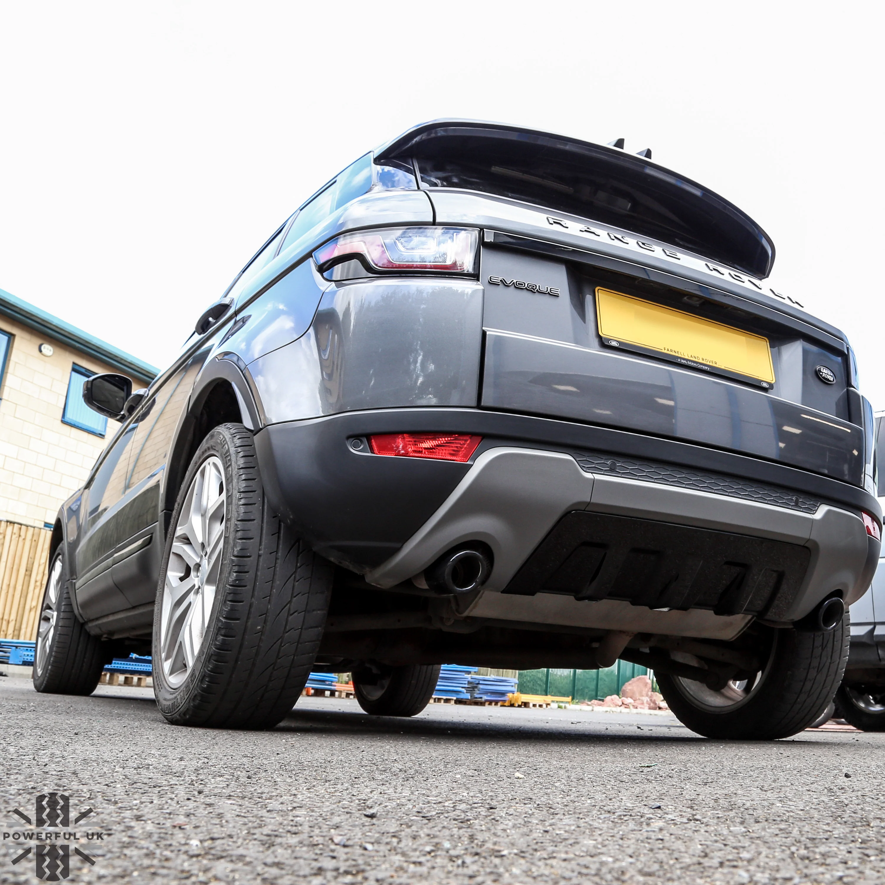 Rear Diffuser Panel for Range Rover Evoque Pure/Prestige/SE/SE Tech (2011-18) - Gloss Black - Image 2