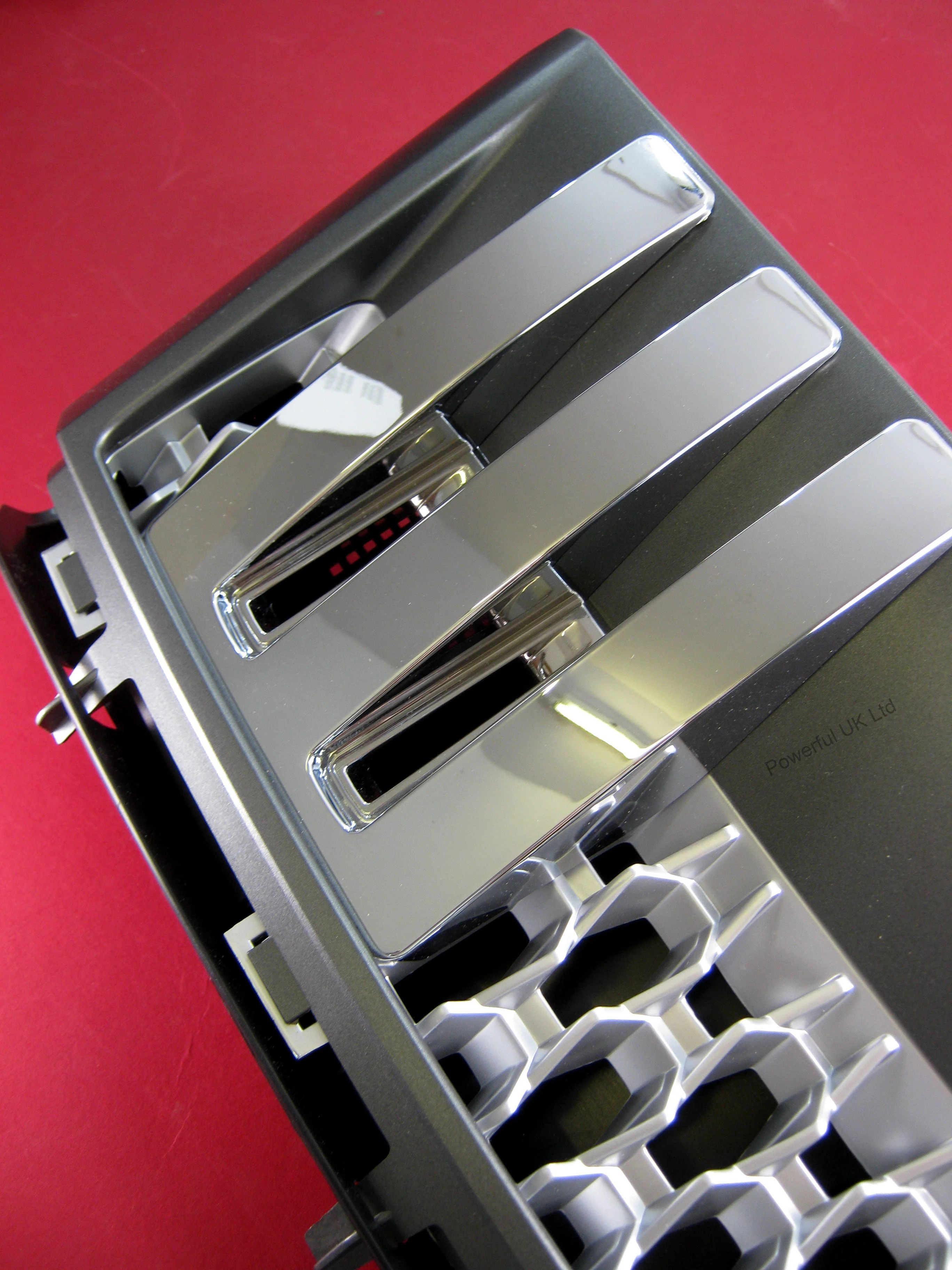 Side Vents - Grey / Chrome / Silver for Range Rover L322 - Image 4