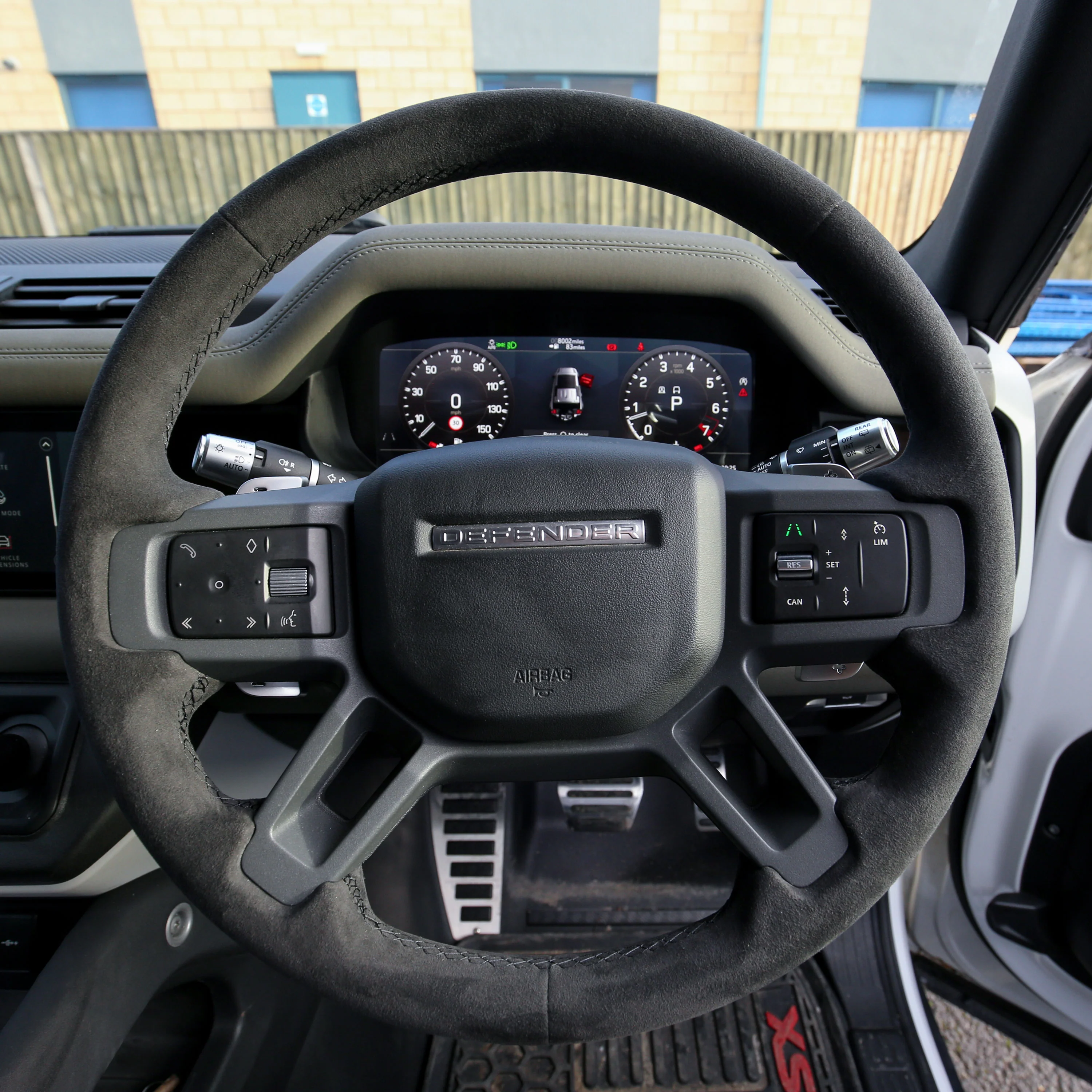 USED - Genuine Alcantara Steering Wheel for Land Rover Defender L663 - Image 10
