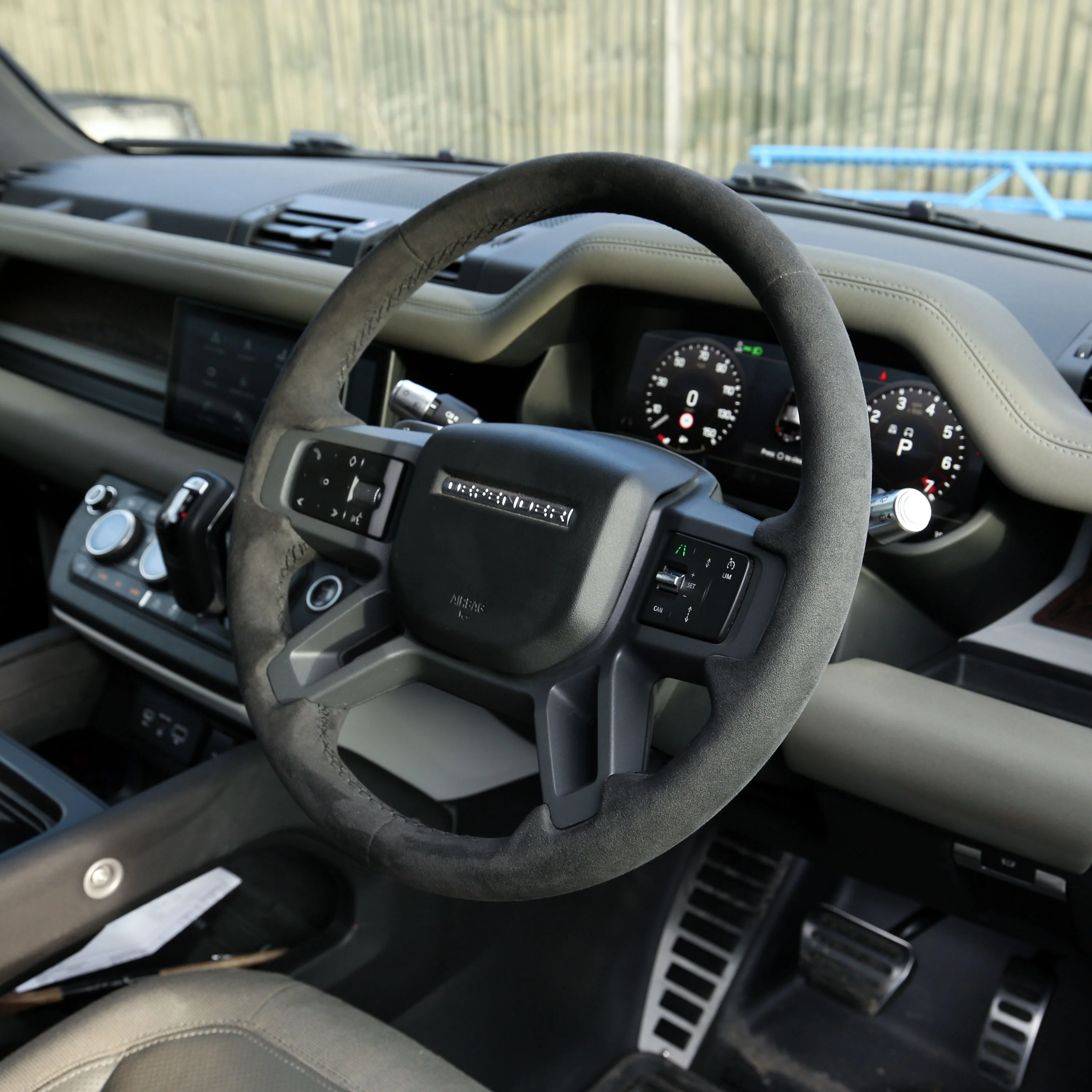 USED - Genuine Alcantara Steering Wheel for Land Rover Defender L663 - Image 11