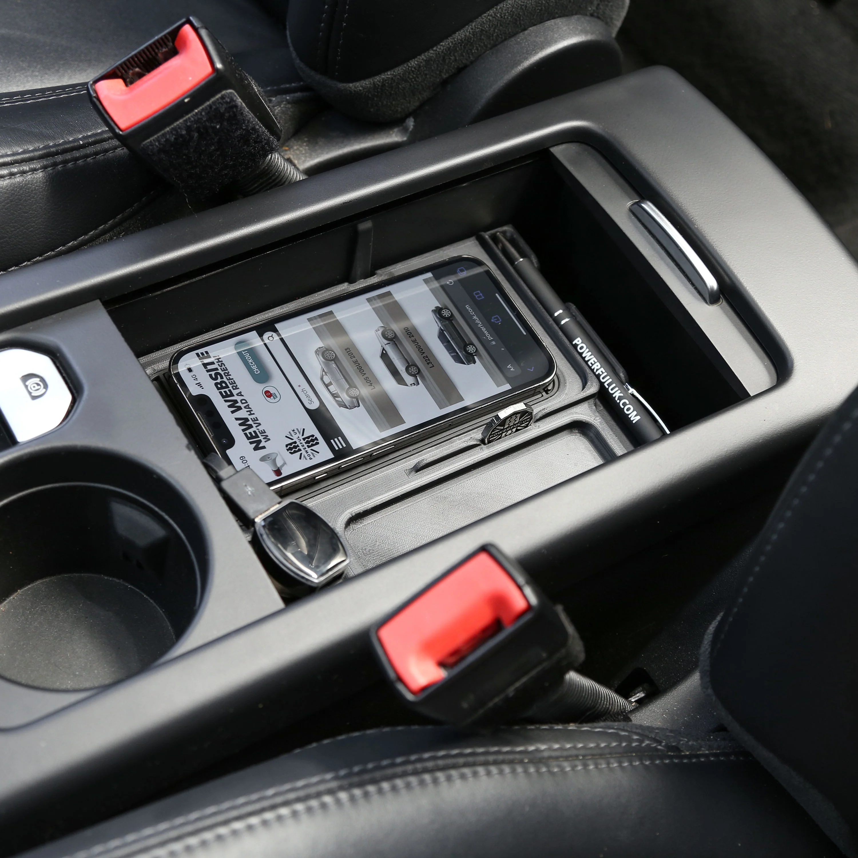 Wireless Charging Tray for Land Rover Freelander 2 (2012+) - TYPE A - Image 3